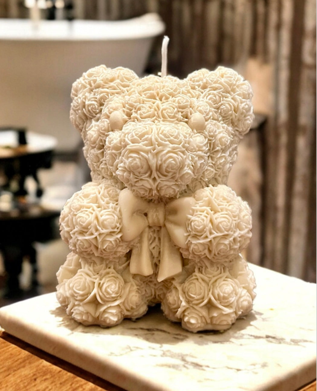 Teddy bow.