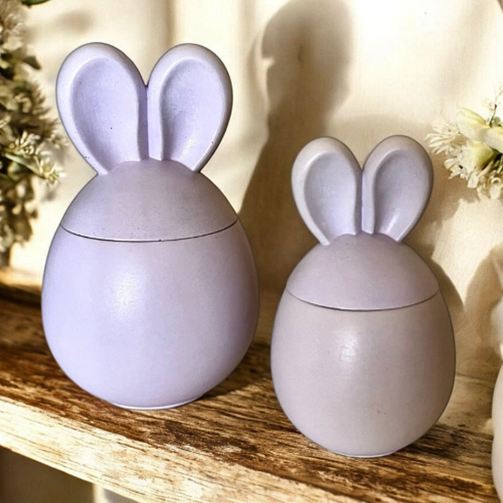 Easter bunny with lid (medium)